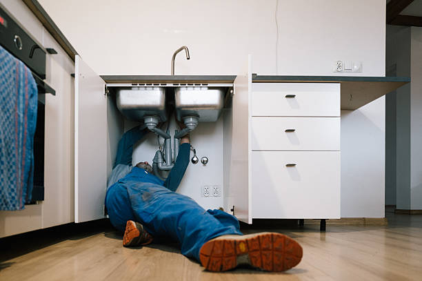 Professional Pipe Repair technician working in Guthrie Center, IA